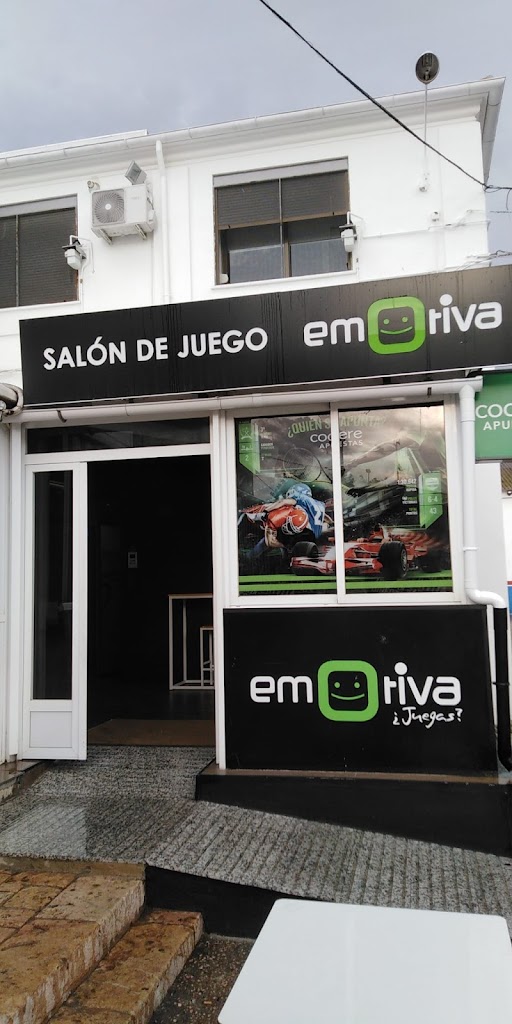 Salon de Juego Emotiva 8