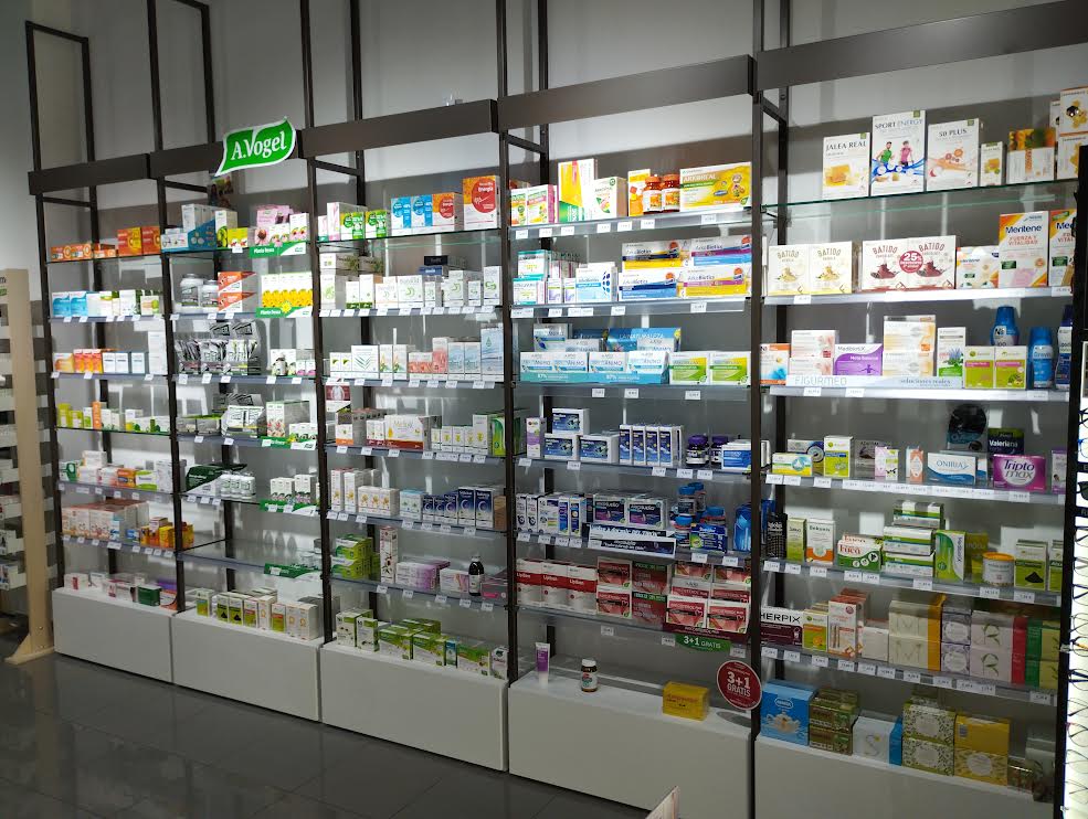 Farmacia Estrella Romero Pla de Garaita 10, Carretera Benidorm-La Nucia — Del propietario
