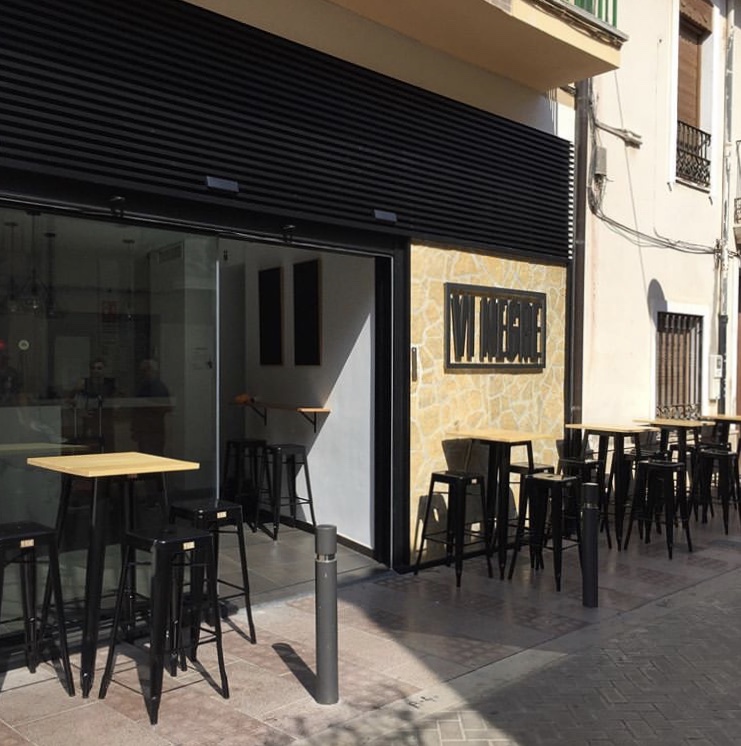 Vi Negre Tasca — Ambiente