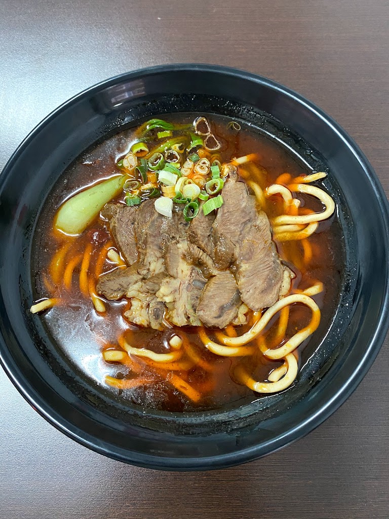 隆師父牛肉麵專賣-台中必吃美食|特色麵館|必吃麵食|牛肉麵推薦|必吃小吃|巷弄美食 的照片