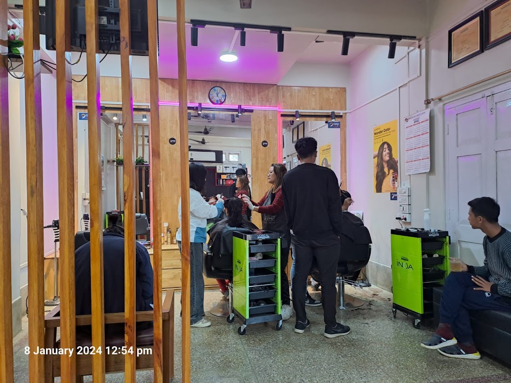 Getinlamka Unisex Salon Academy