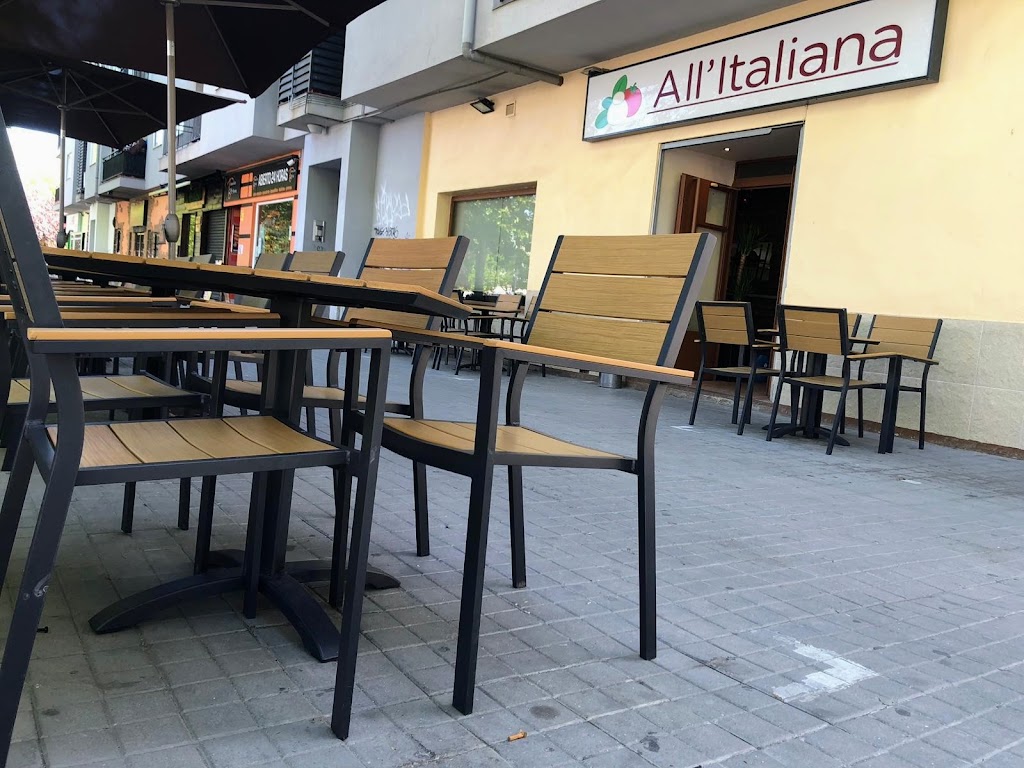 All'italiana Villanueva de la Canada — Ambiente