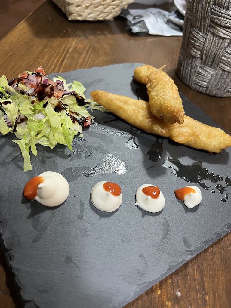 Abaceria El Lolo — Comida y bebida