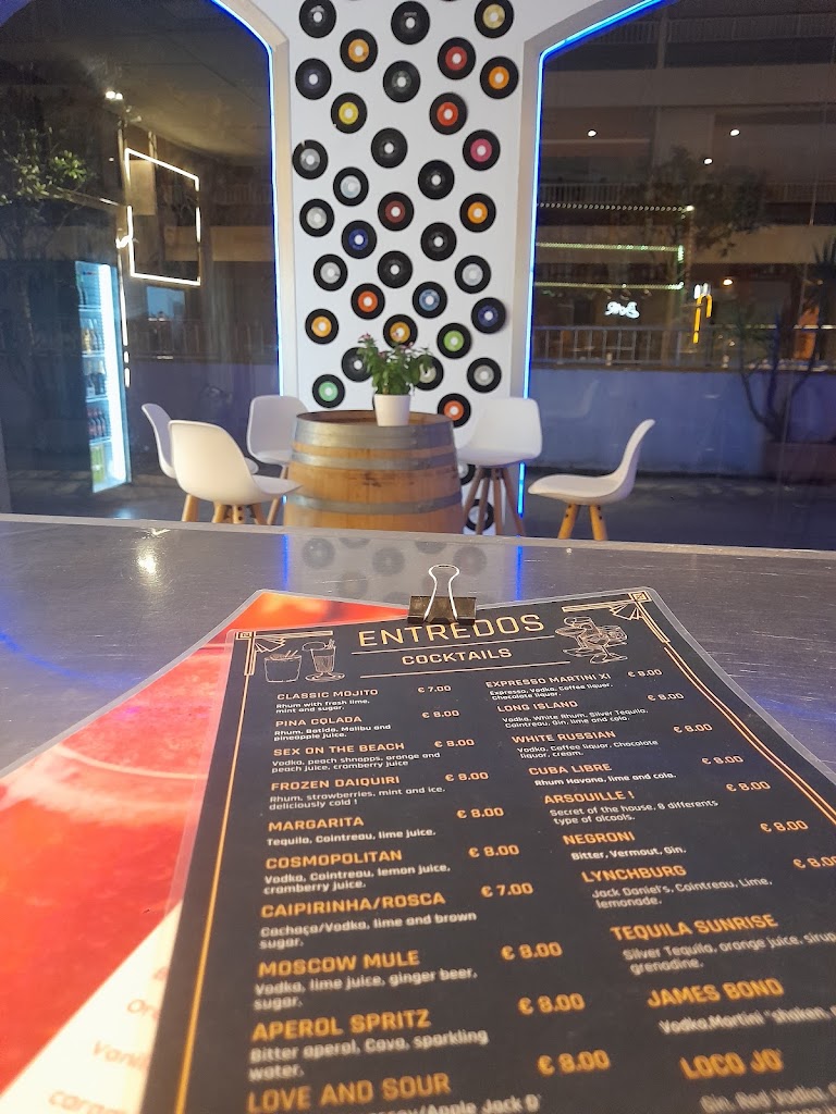 Entredos — Carta