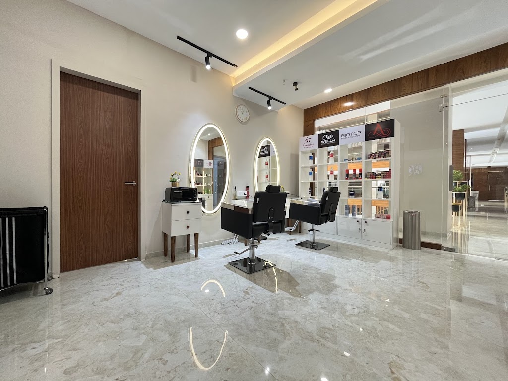 Salon Apple Karad Unisex Best Salon In Karad