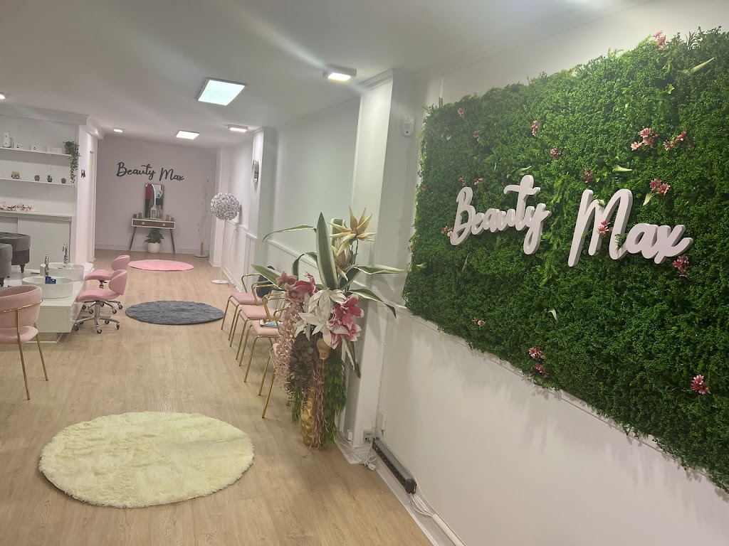 Beauty Max Santander — Interior