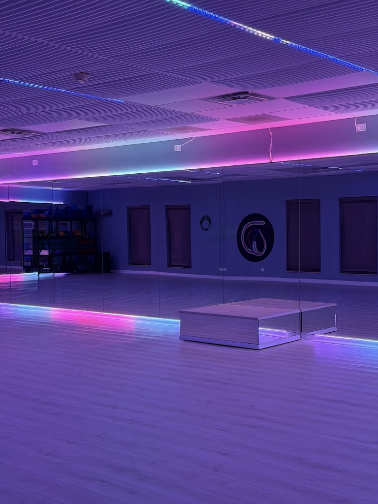  Drip Hot Yoga & Fitness