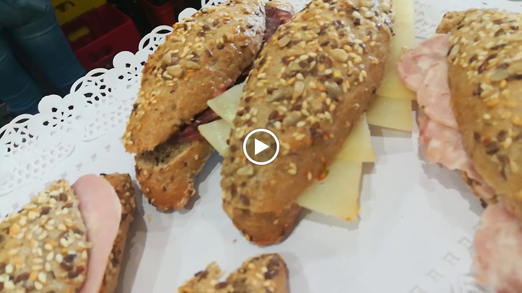 L'Espigol Cafe -Bar — Videos