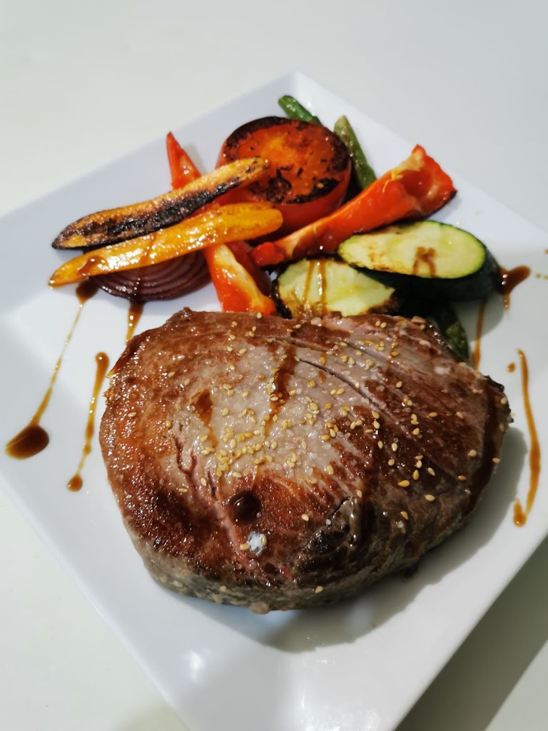 Bar Marina — Comida y bebida