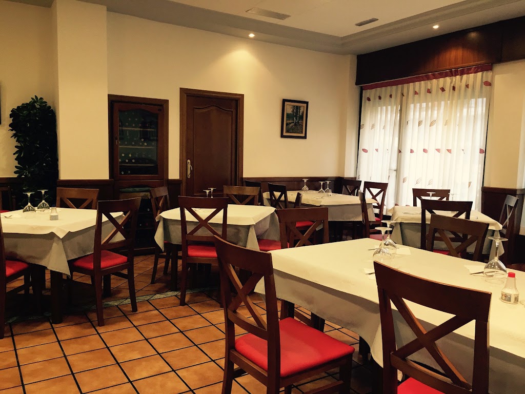 Restaurante Bar Miguel y Juan — Ambiente
