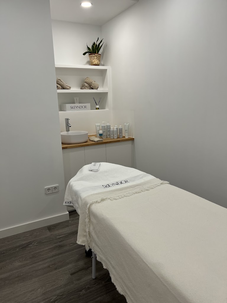 Centro de estetica, depilacion laser y unas | FEMESTETIC