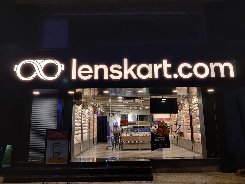 Lenskart Com At Kovoor Calicut