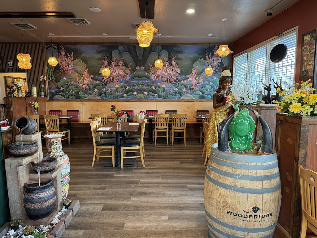Emerald II Thai Cuisine