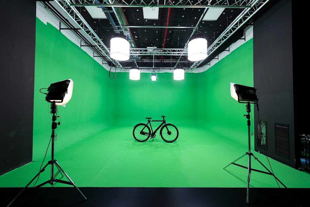 Alquiler Plato Audiovisual y Sala de Podcast - The Game Room