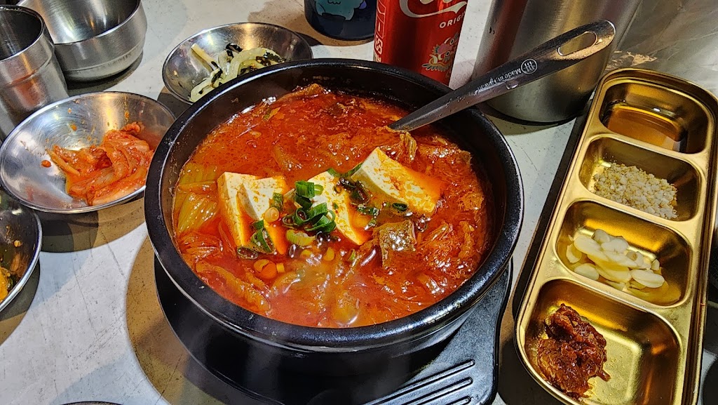 料韓男(北屯店) - 韓國熟成烤五花肉 的照片
