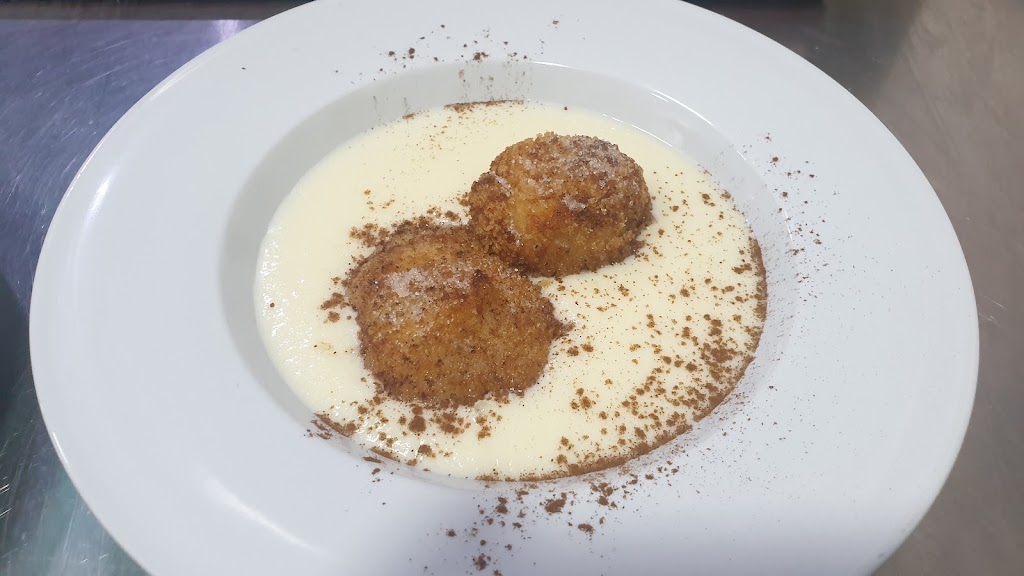 J&p Restaurante El Bar Guerra — Comida y bebida