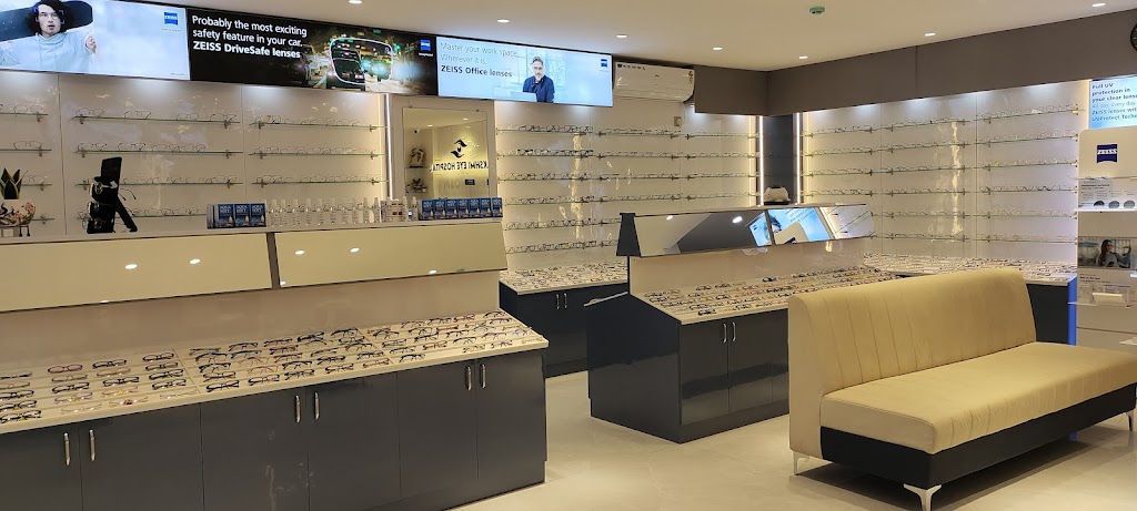 Display case