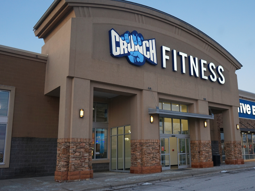  Crunch Fitness - Mason