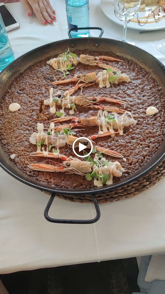 Restaurant Torre de les Aigues — Videos
