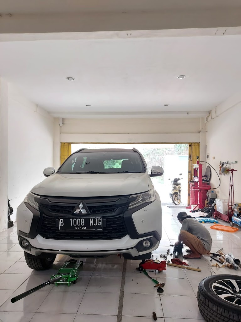 Bengkel Mobil Sumber Timur