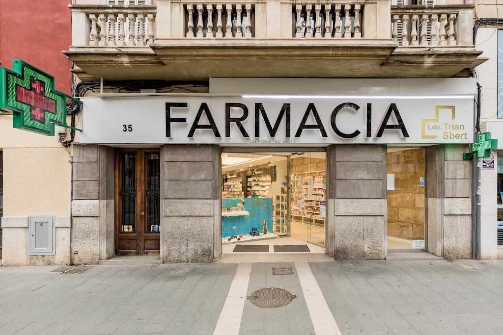 Farmacia 31 de Desembre (Trian Sbert) | Grupo 1915. Farmacia 12 horas.