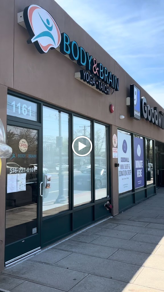  Body & Brain Yoga Tai Chi