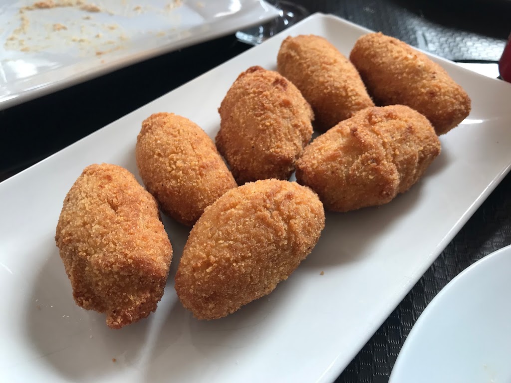 Bar Joya, Cafe y Tapas — Comida y bebida