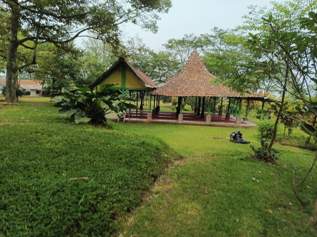 Camping & Villa Kampoeng Djawa gadog