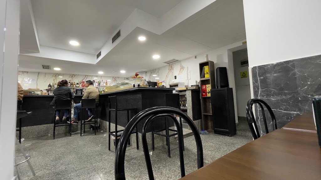 La Casa de Mama Bar Restaurante — Ambiente