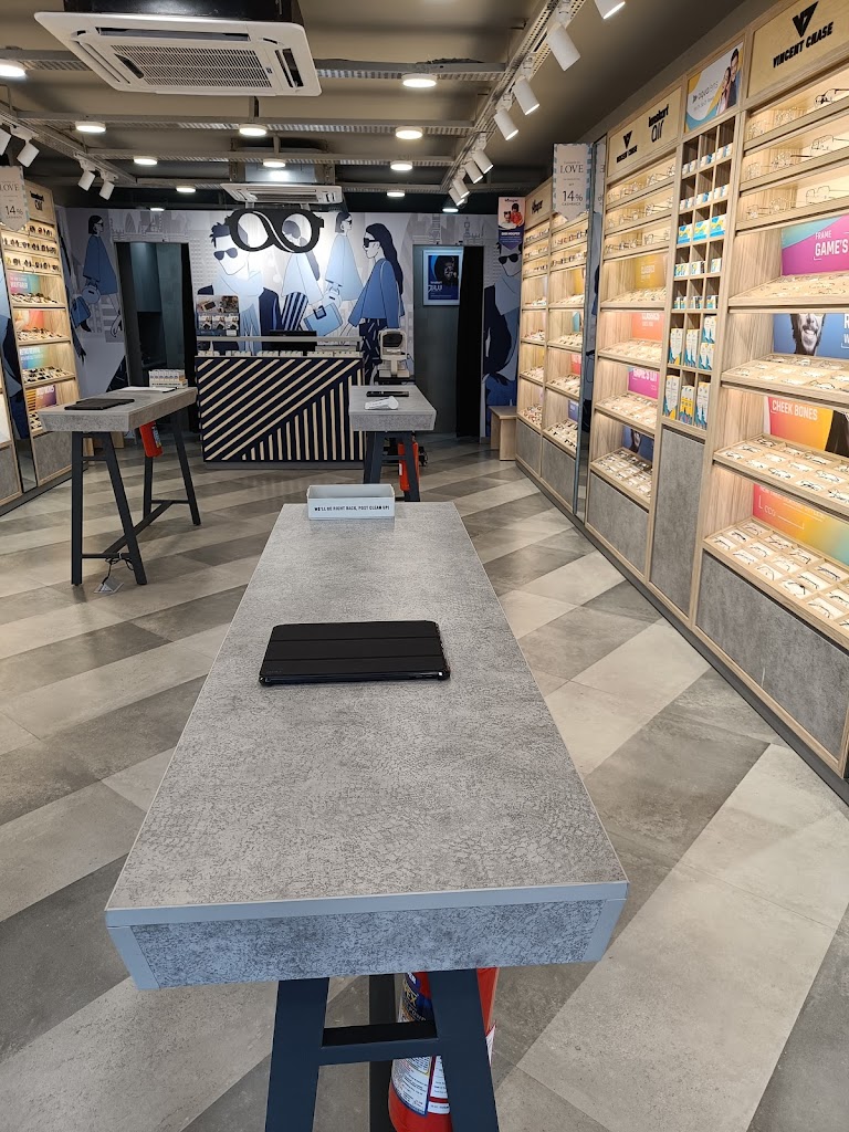 Lenskart Com Flagship Store At Ranjit Avenue Amritsar
