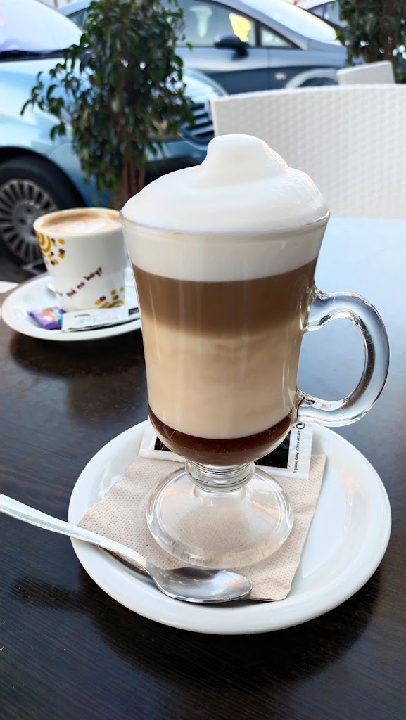 Cafe Lemour — Cafe