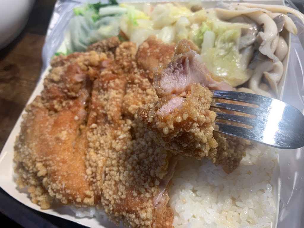 大衆自助餐 的照片