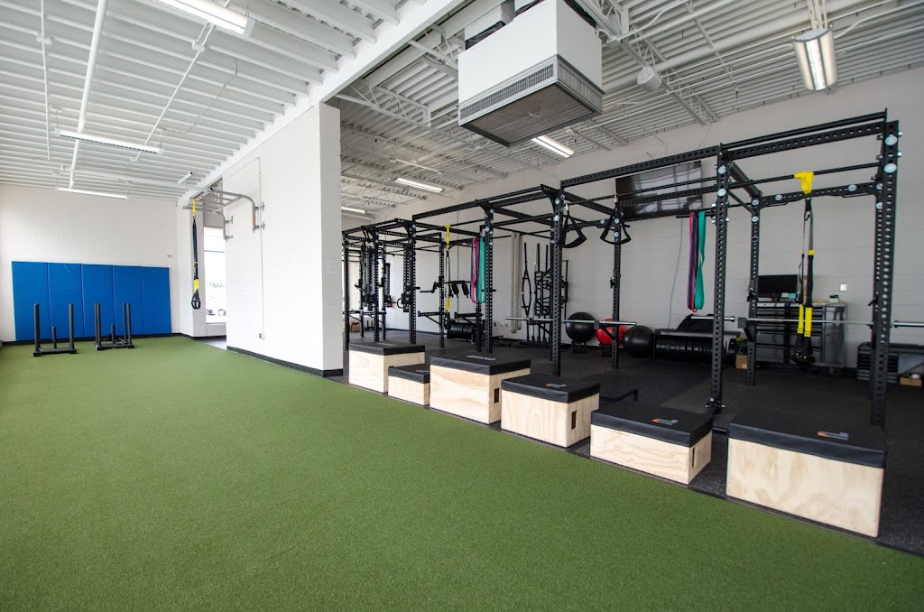  Onelife Fitness - Red Mill