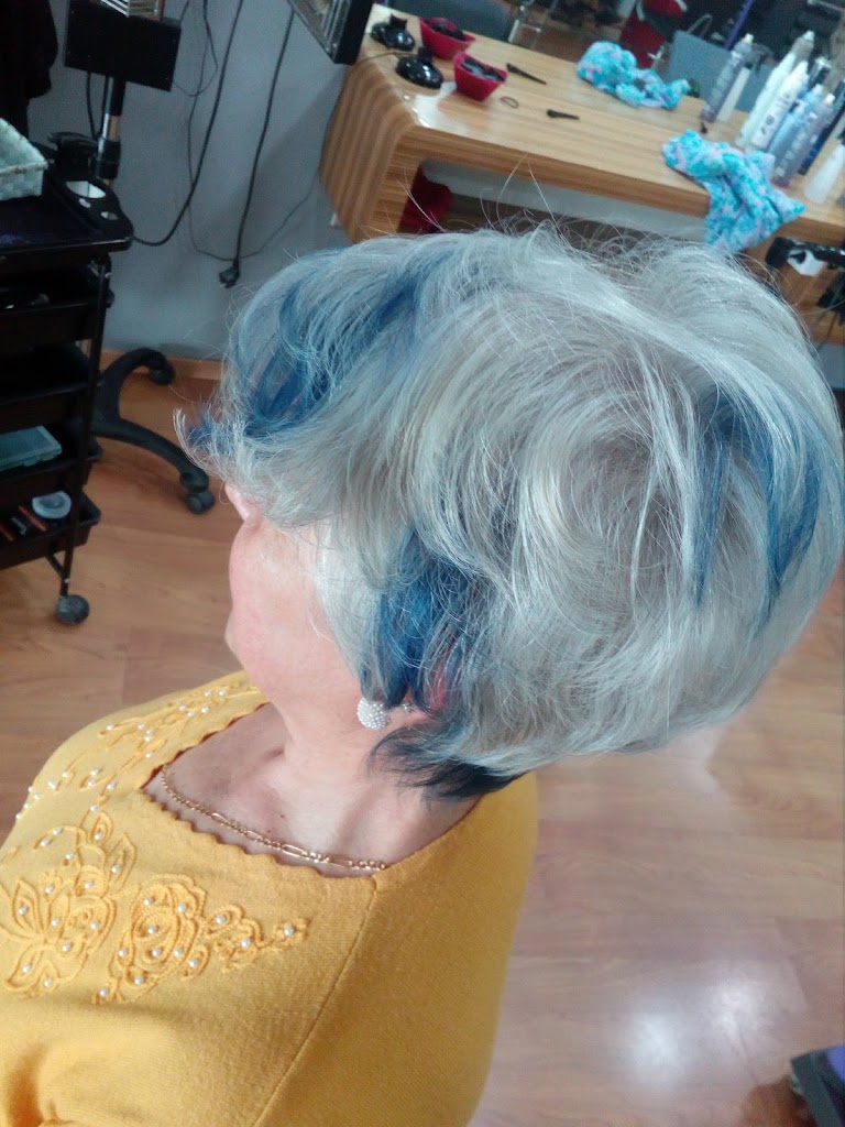 Peluqueria anjel. — Peinado