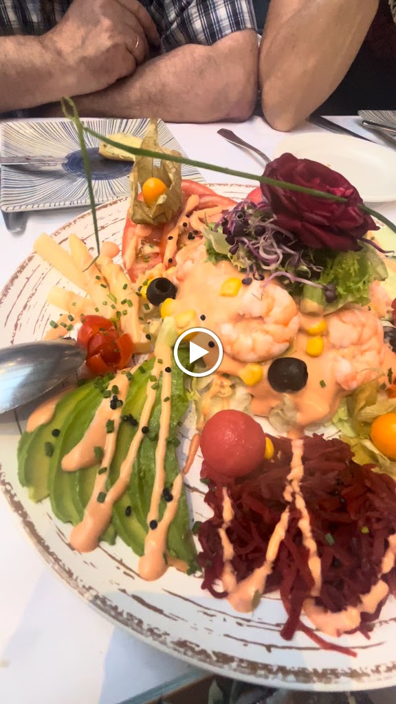Restaurante La Casa Rustica — Videos