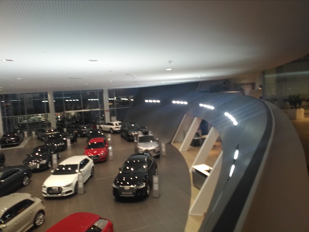 Audi Center Valencia concesionario oficial AUDI en Valencia — Interior