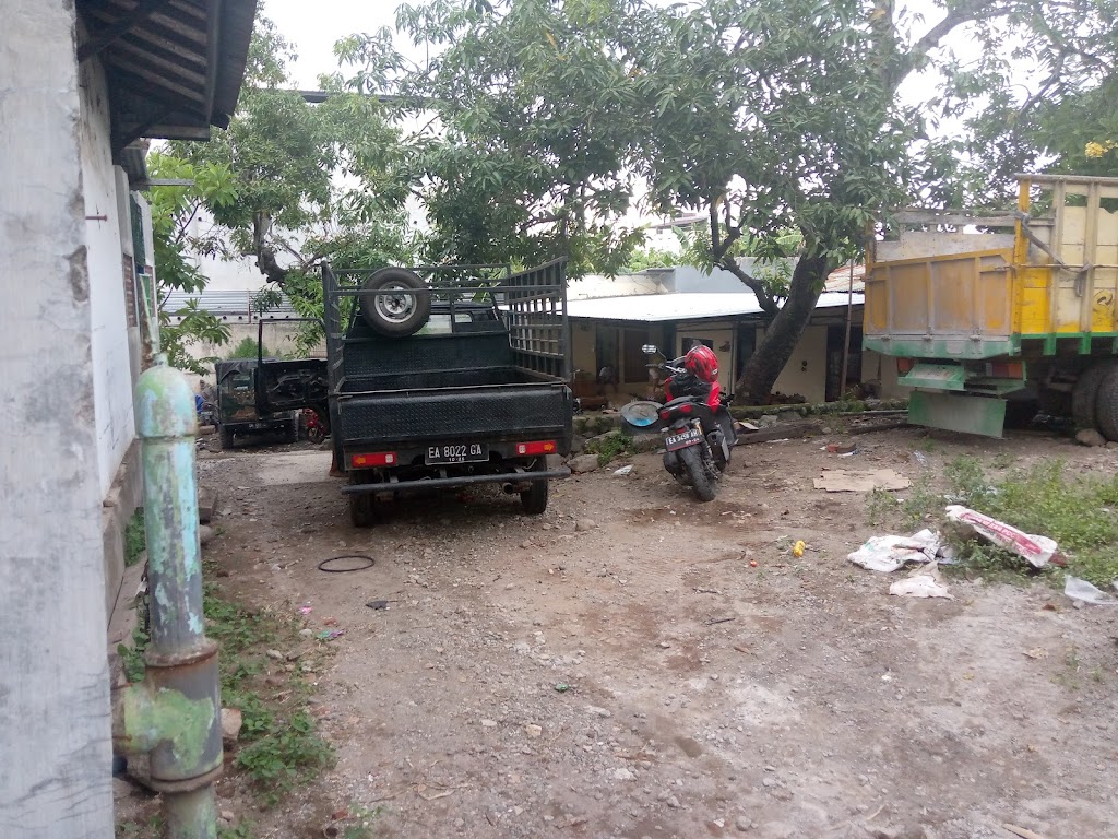 Bengkel pak Kadek (Marte)