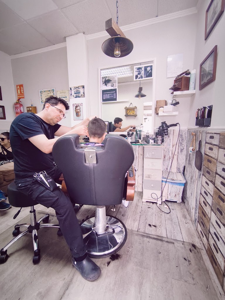 Peluqueria Emilio Catena — Peinado
