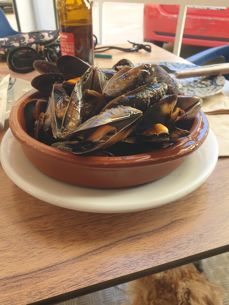 Bar Restaurant Casa Isidoro — Mytiloida