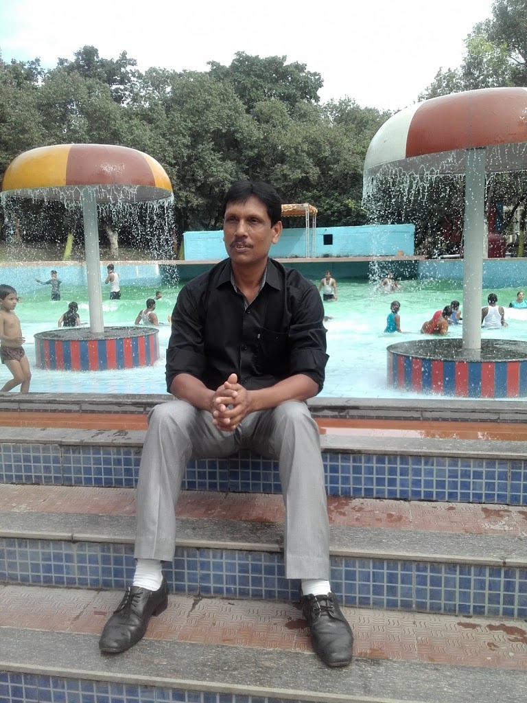 Choice Gents Parlour