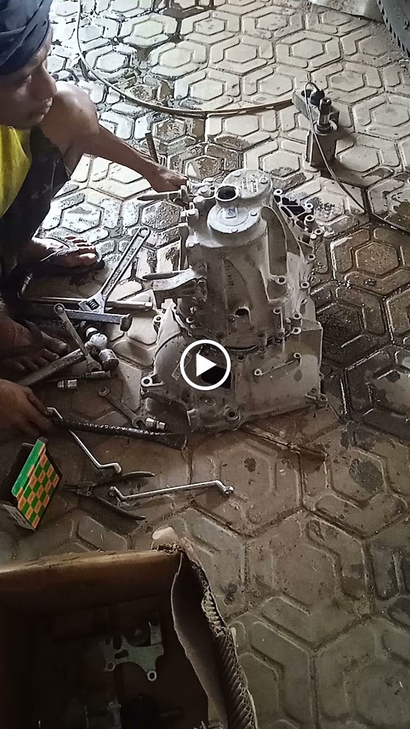 BENGKEL mobil,, ARZZA_MOTOR(engine Service)