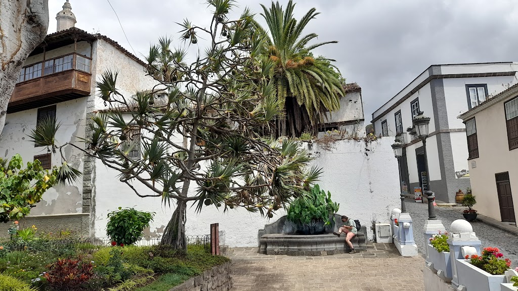Plaza de la Pila Bodega Souvenir