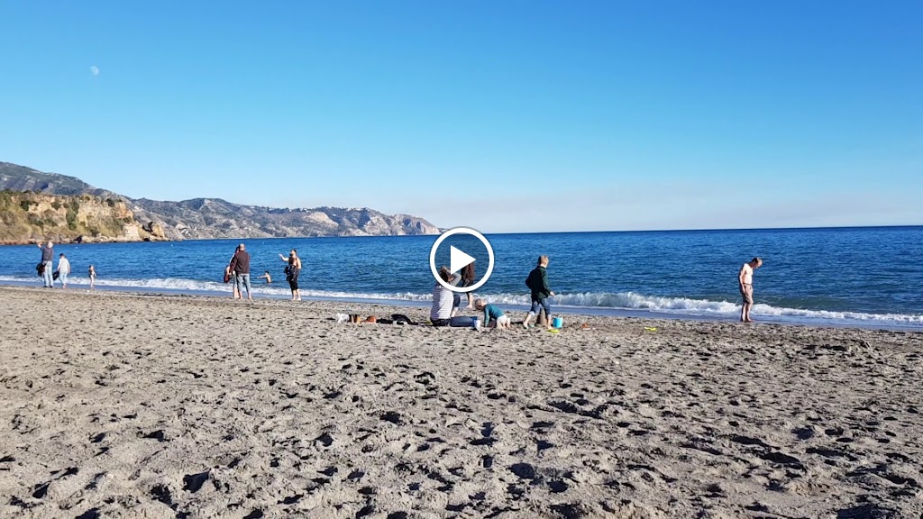 Nerja Playa Burriana — Videos