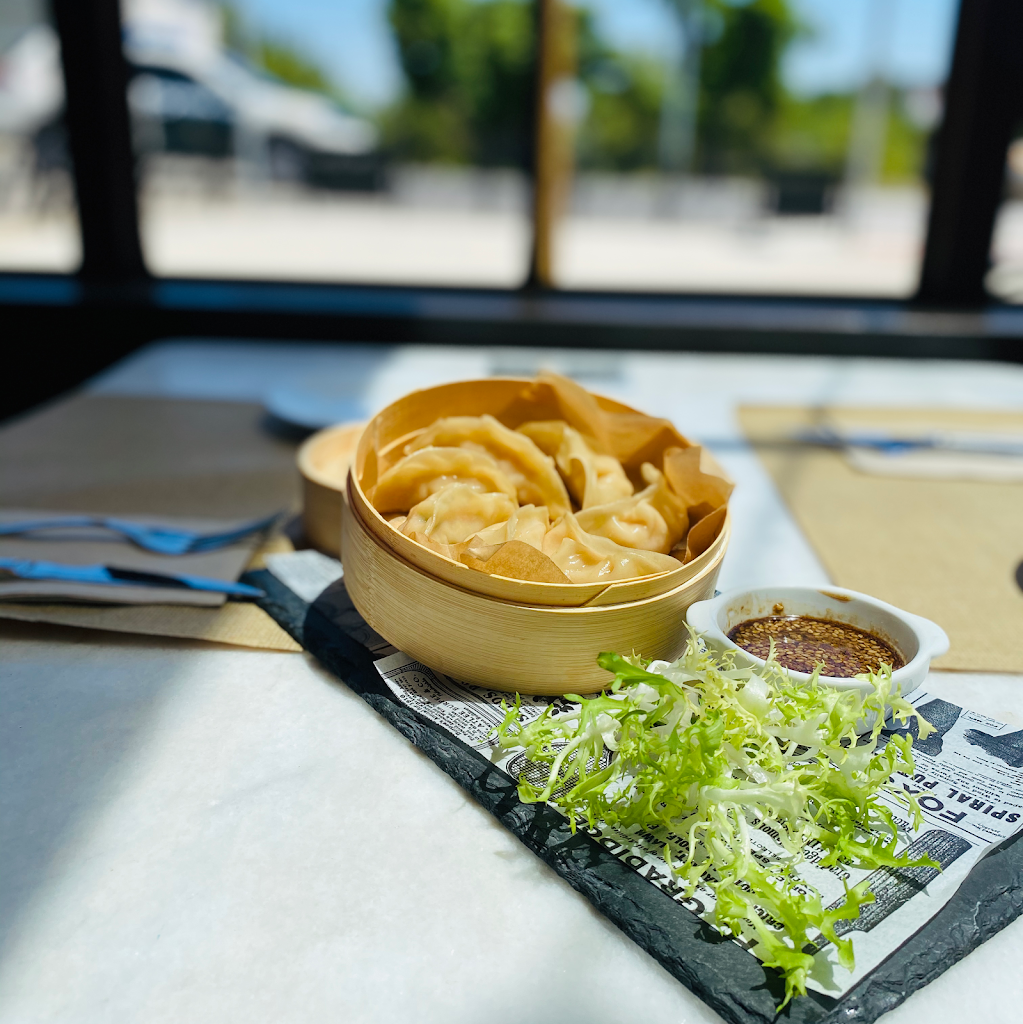 Restaurante-Taberna Los Lagares — Comida y bebida