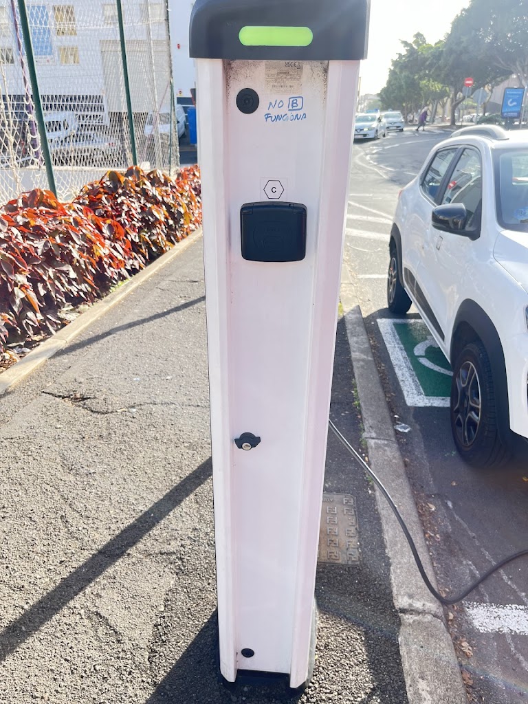 Estacion de carga de vehiculos electricos