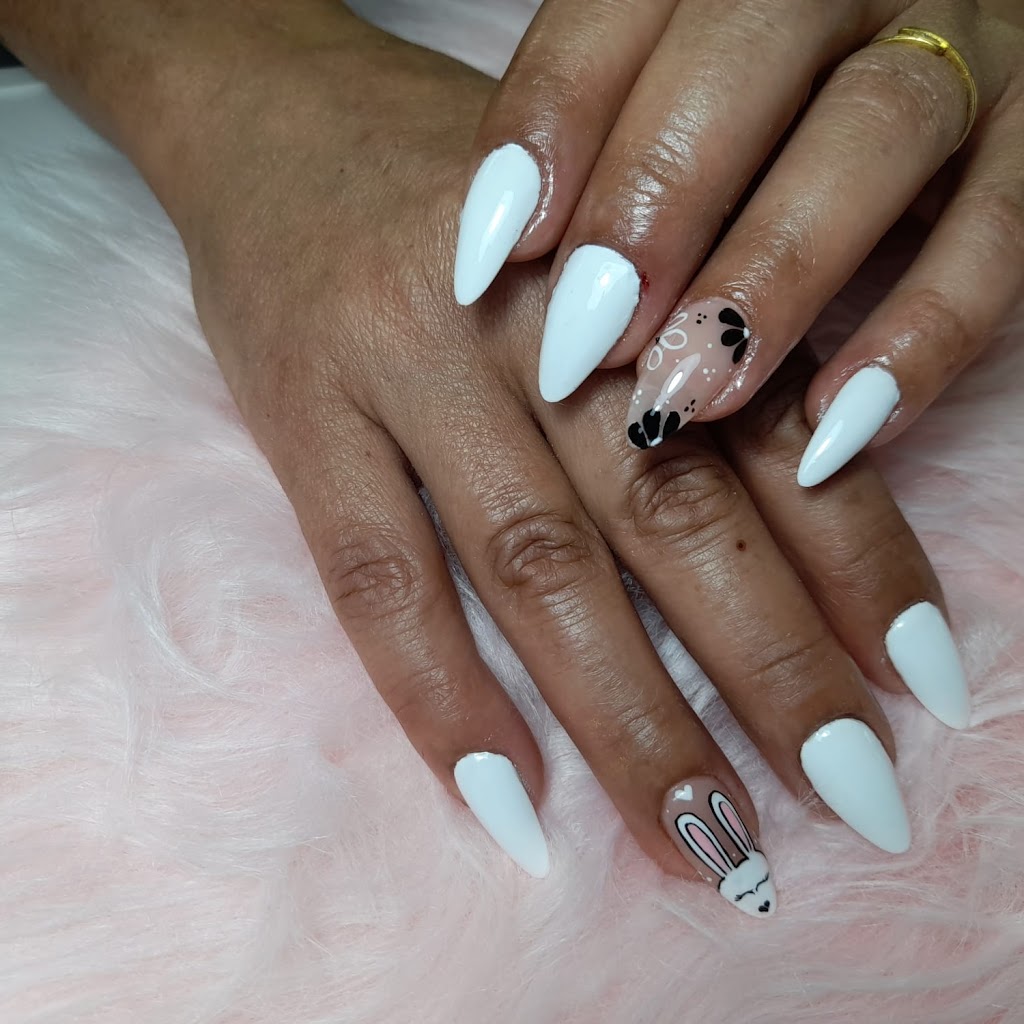 Diva's nails