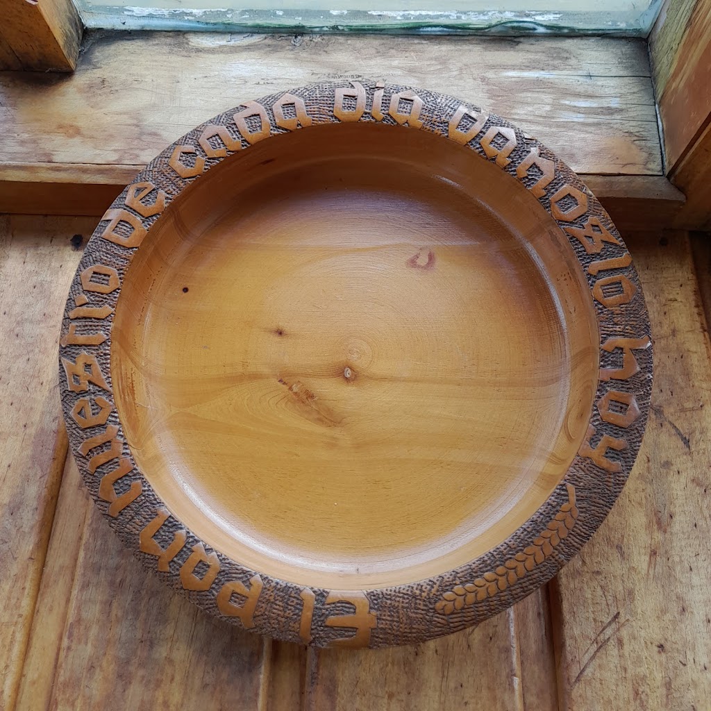 Comida y bebida