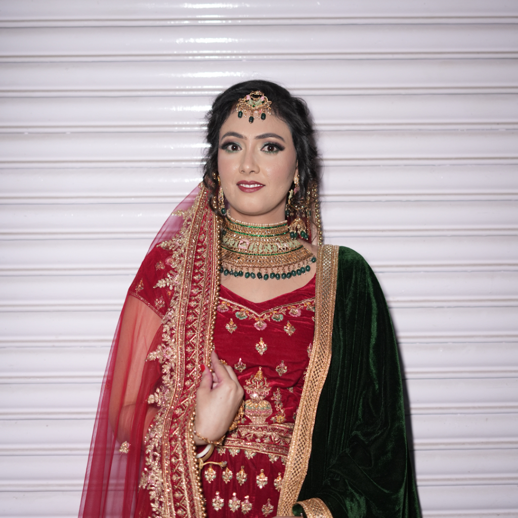 Kaur Makeover Luxury Makeup Studio And Academy