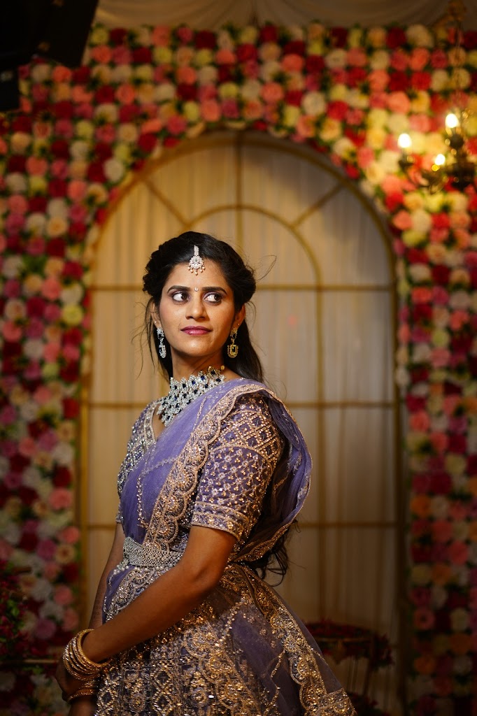 Dd Makeup Artist And Beauty Lounge