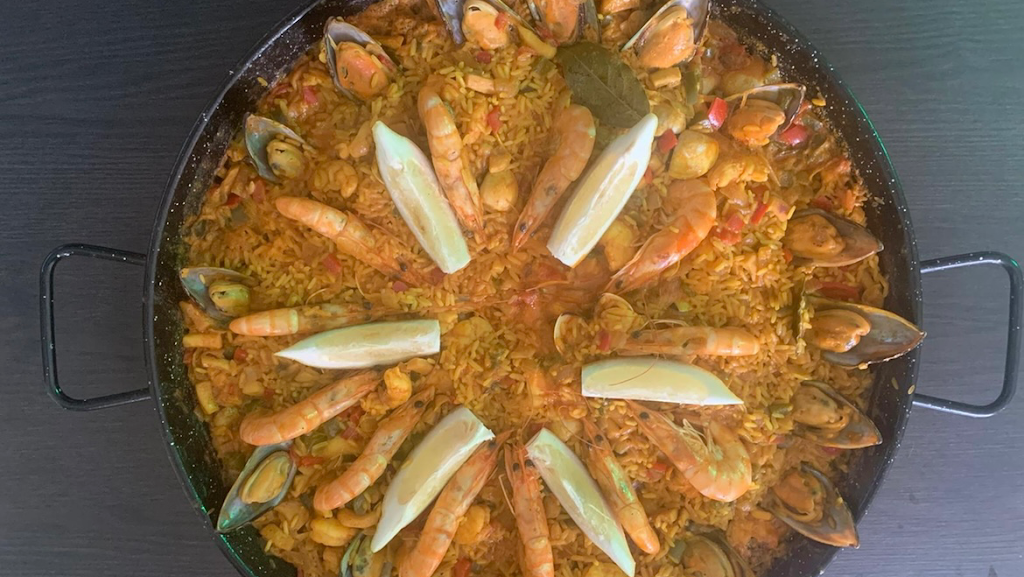 Restaurante Stop in Brasil — Comida y bebida